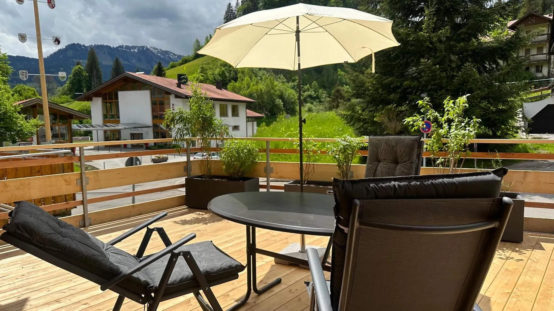 Apartment Leos Alpenblume Inklusive Sommer Bergbahnticket Oberstdorf